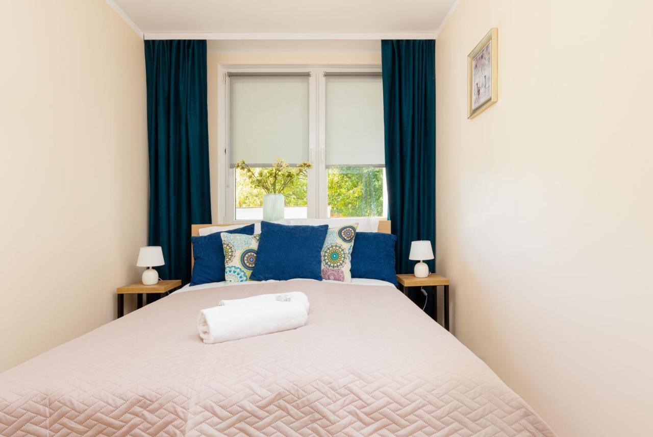 Apartments City Center Ochota By Noclegi Renters 바르샤바 외부 사진